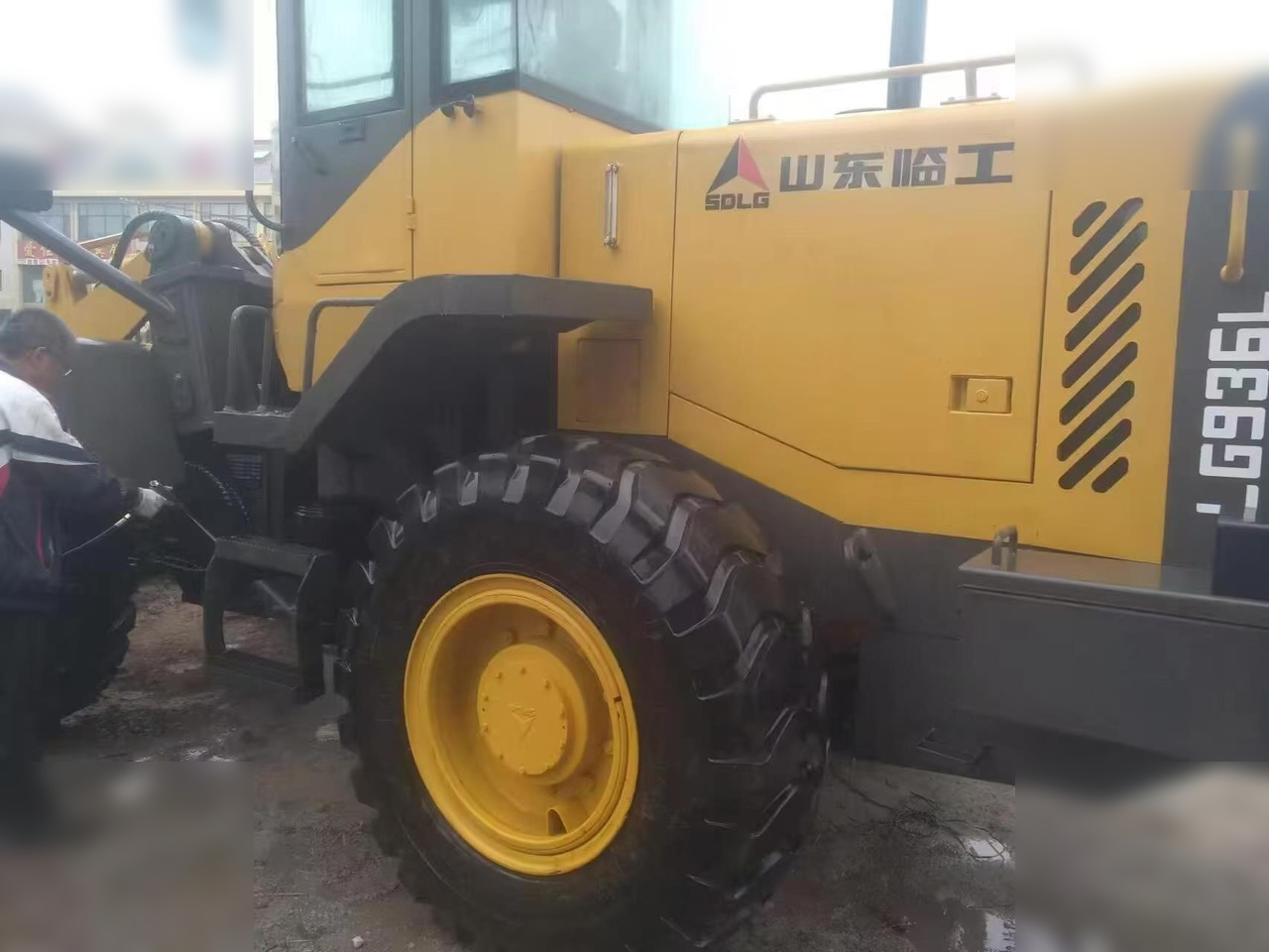 SDLG L968F - Wheel loader: gambar 3 SDLG L968F - Wheel loader: gambar 3