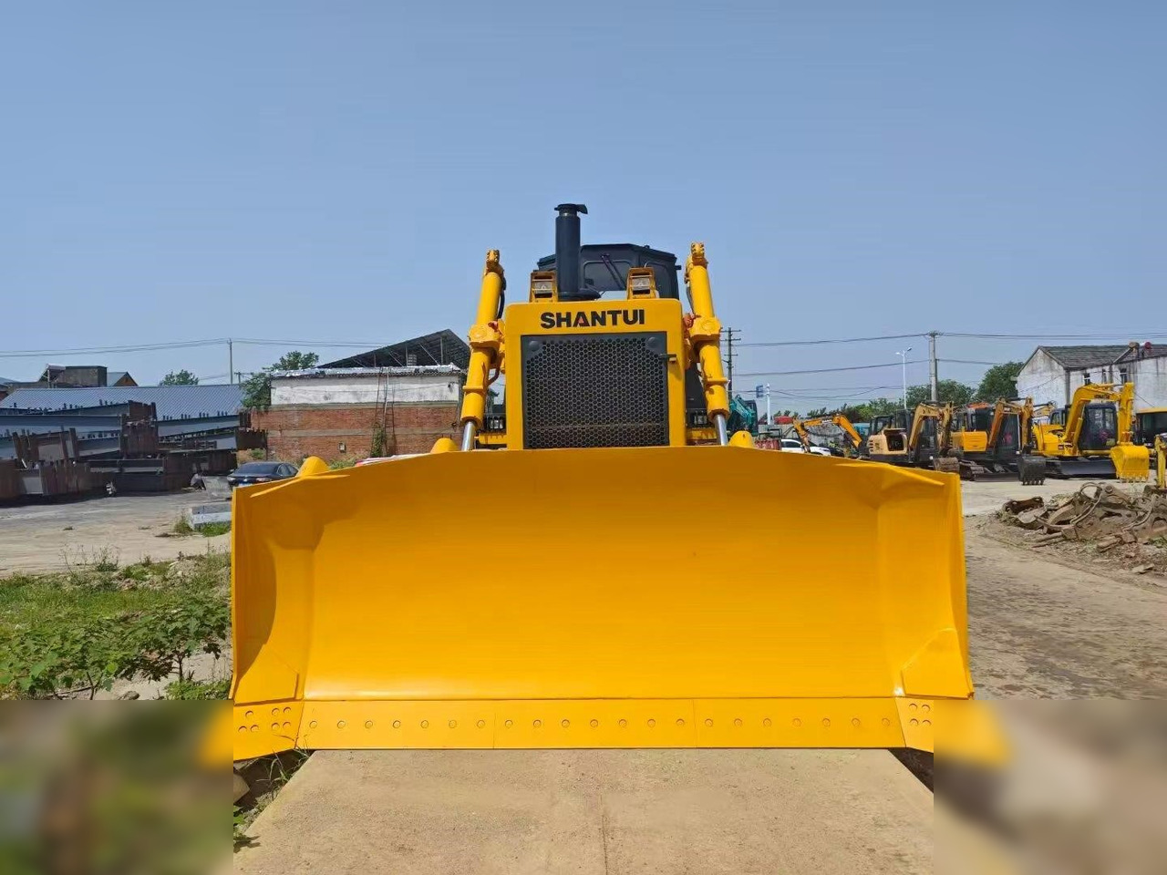 SHANTUI SD32 - Bulldozer: gambar 4 SHANTUI SD32 - Bulldozer: gambar 4