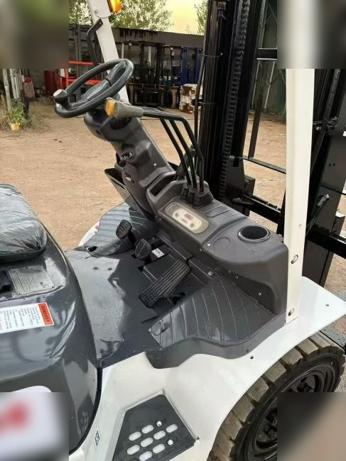 TCM 830 - Wheel loader: gambar 2 TCM 830 - Wheel loader: gambar 2