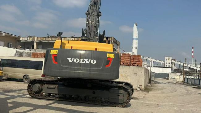 VOLVO EC480 - Ekskavator perayap: gambar 2 VOLVO EC480 - Ekskavator perayap: gambar 2