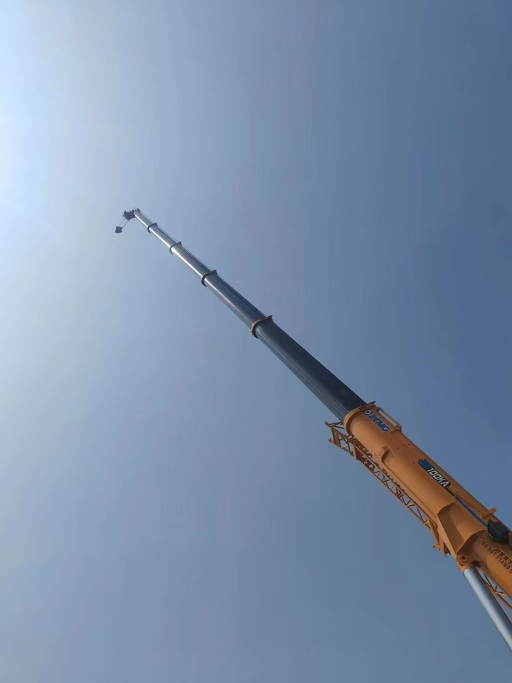 XCMG 70-TON - Derek bergerak: gambar 3 XCMG 70-TON - Derek bergerak: gambar 3