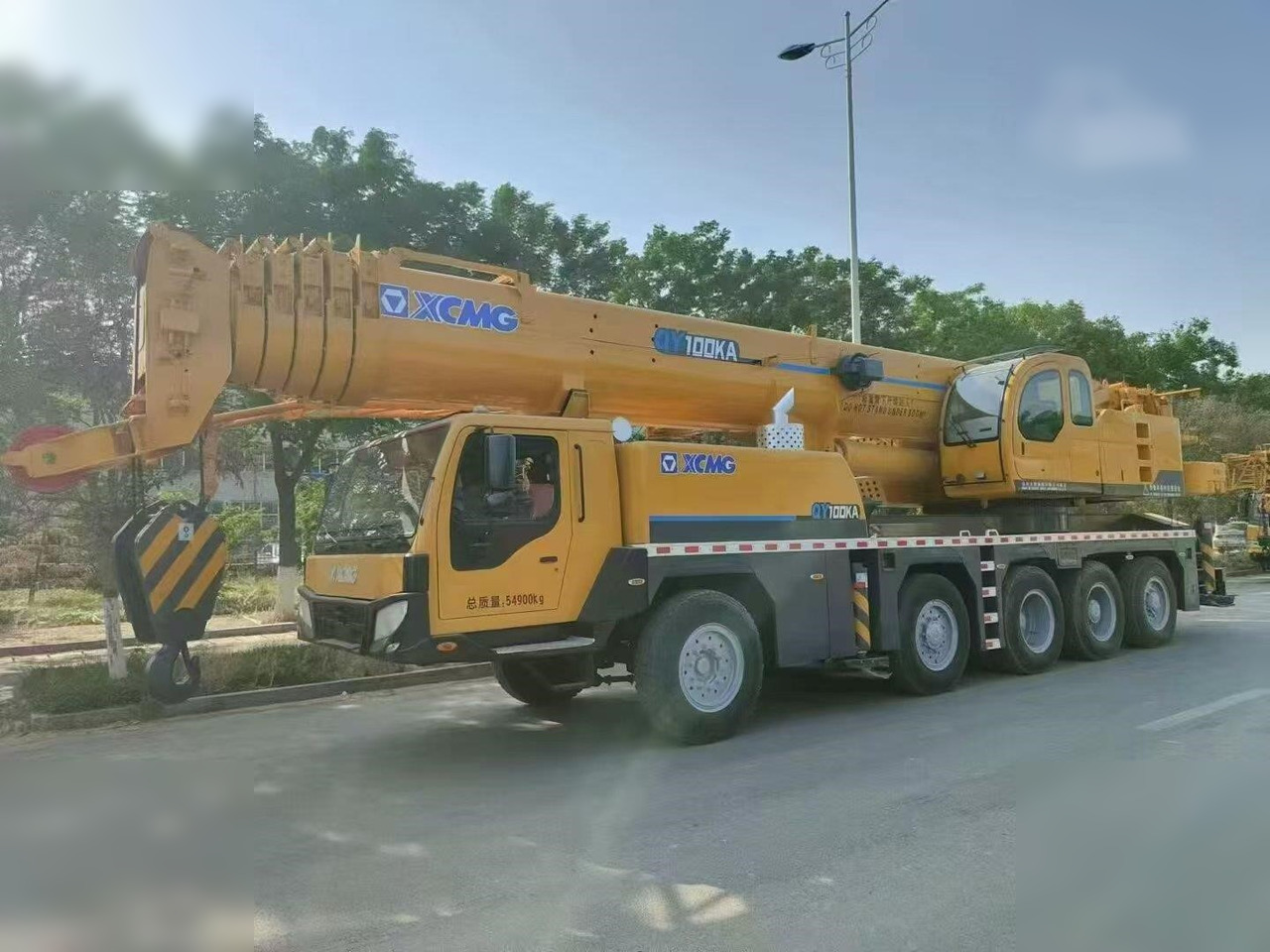 XCMG QY100KA - Derek semua medan: gambar 4 XCMG QY100KA - Derek semua medan: gambar 4