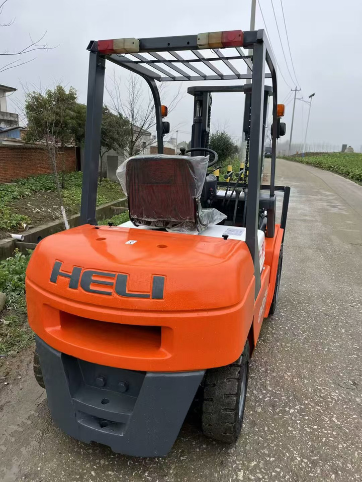 Heli 3-ton - Forklift: gambar 5 Heli 3-ton - Forklift: gambar 5