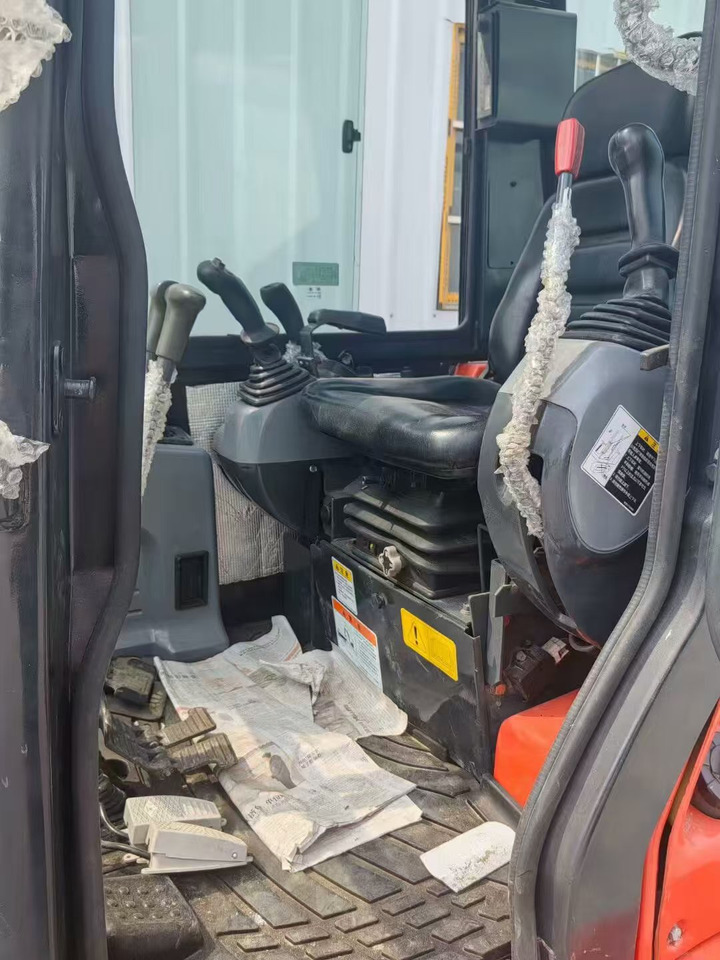 Kubota mini excavator - Ekskavator mini: gambar 4 Kubota mini excavator - Ekskavator mini: gambar 4
