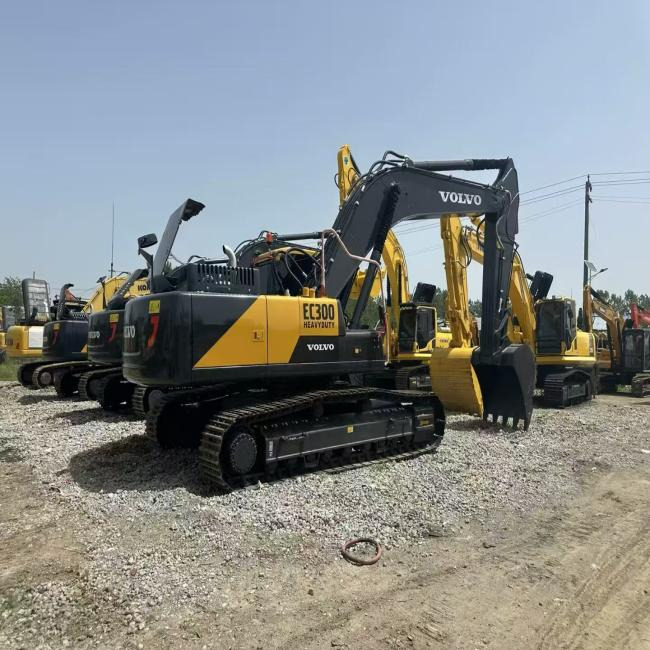 Volvo EC300 - Ekskavator perayap: gambar 2 Volvo EC300 - Ekskavator perayap: gambar 2