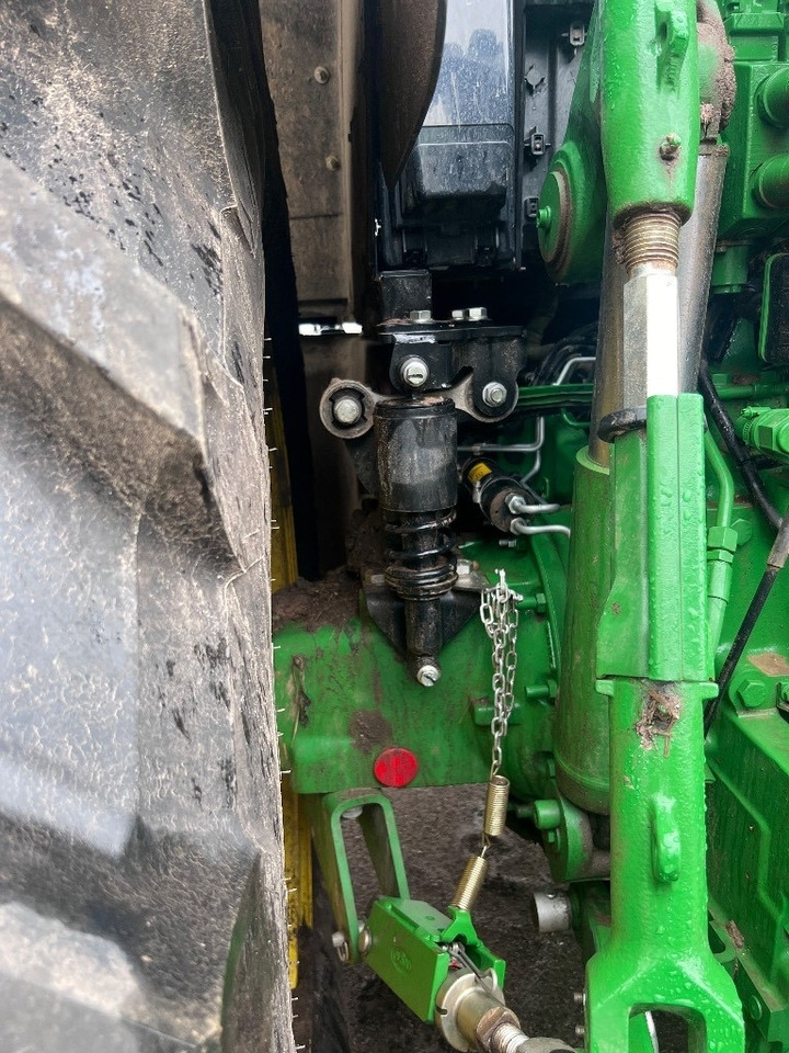 John Deere 6195M - Traktor: gambar 4 John Deere 6195M - Traktor: gambar 4