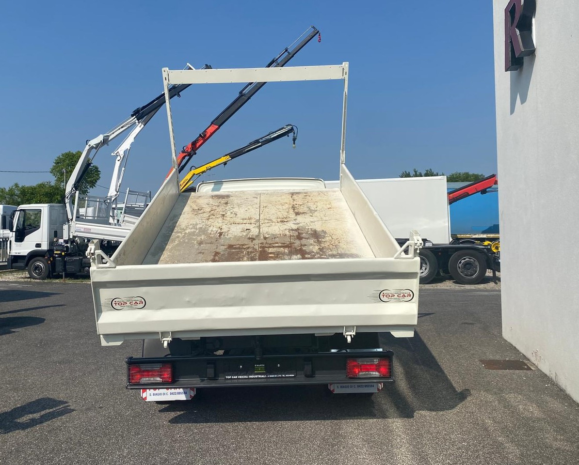 IVECO DAILY 35C12 - Van jungkit: gambar 5 IVECO DAILY 35C12 - Van jungkit: gambar 5