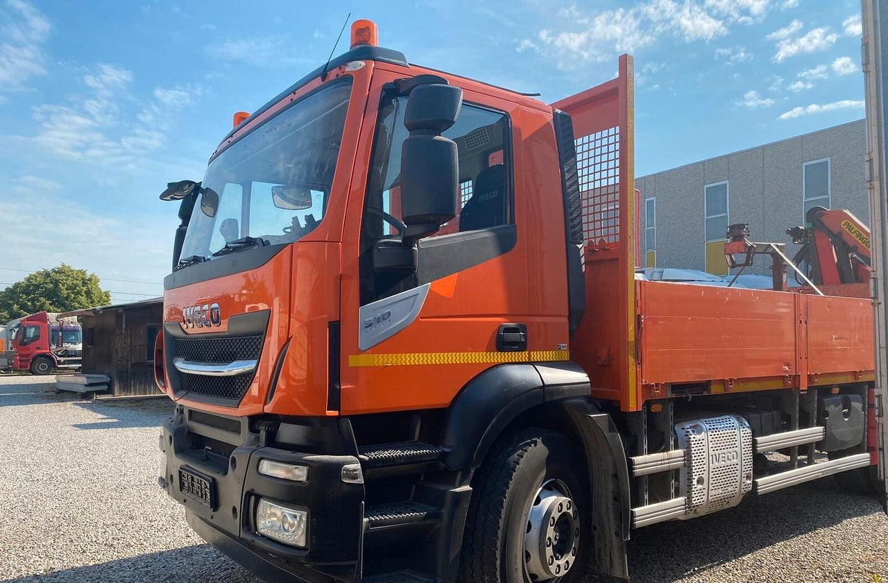 IVECO STRALIS 310 2018 CASSONE FISSO E GRU PALFING - Truk flatbed, Truk derek: gambar 2 IVECO STRALIS 310 2018 CASSONE FISSO E GRU PALFING - Truk flatbed, Truk derek: gambar 2