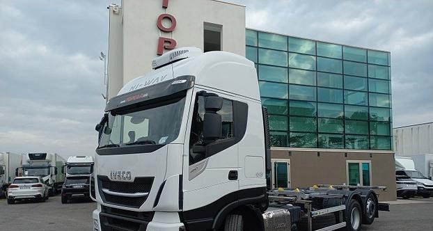 IVECO STRALIS 480 2020 FULL PNEUMATICO EURO 6 - Pengangkut kontainer/ Container truck: gambar 1 IVECO STRALIS 480 2020 FULL PNEUMATICO EURO 6 - Pengangkut kontainer/ Container truck: gambar 1