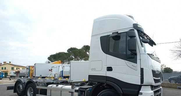 IVECO STRALIS 480 2020 FULL PNEUMATICO EURO 6 - Pengangkut kontainer/ Container truck: gambar 5 IVECO STRALIS 480 2020 FULL PNEUMATICO EURO 6 - Pengangkut kontainer/ Container truck: gambar 5