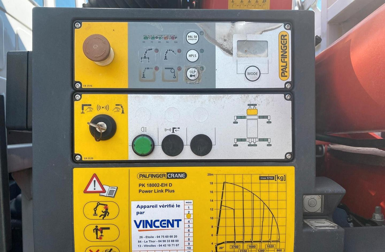 IVECO STRALIS AD260S36 CASSONE FISSO E GRU - Truk flatbed, Truk derek: gambar 3 IVECO STRALIS AD260S36 CASSONE FISSO E GRU - Truk flatbed, Truk derek: gambar 3