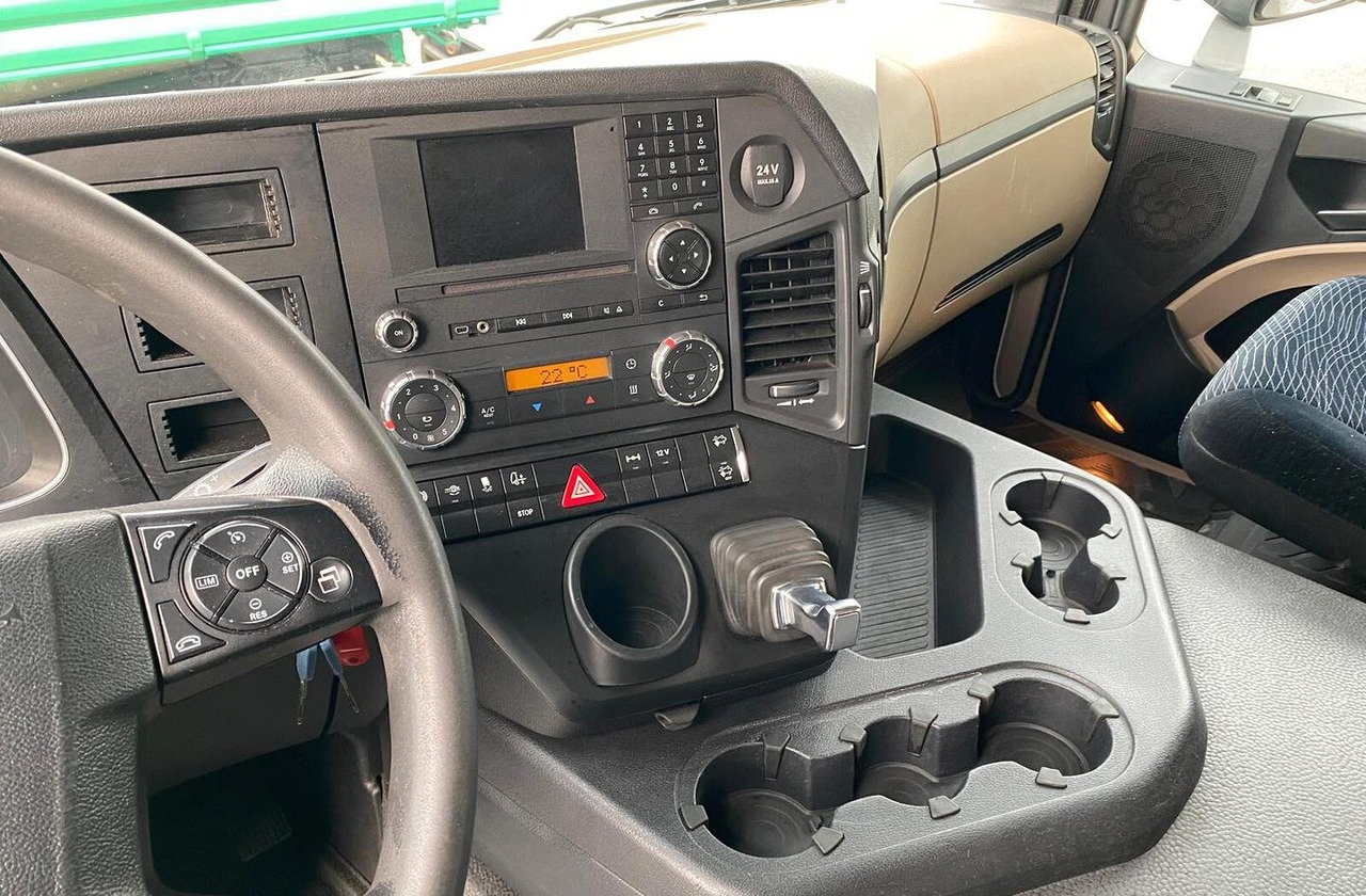 MERCEDES ACTROS 18.40 TRATTORE STRADALE EURO 6 - Tractor head: gambar 5 MERCEDES ACTROS 18.40 TRATTORE STRADALE EURO 6 - Tractor head: gambar 5