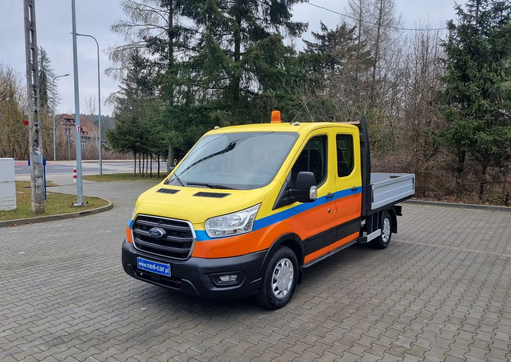 Ford Transit - Van kombi: gambar 1 Ford Transit - Van kombi: gambar 1