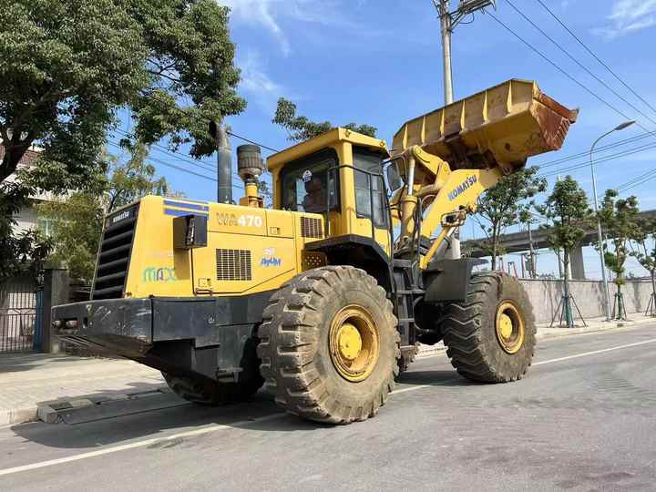 100% Original komatsu Wa470-3 Wheel Loader on Sale Used Japan Brand komatsu Wa380 470 Large Wheel Loader Export - Wheel loader: gambar 3 100% Original komatsu Wa470-3 Wheel Loader on Sale Used Japan Brand komatsu Wa380 470 Large Wheel Loader Export - Wheel loader: gambar 3