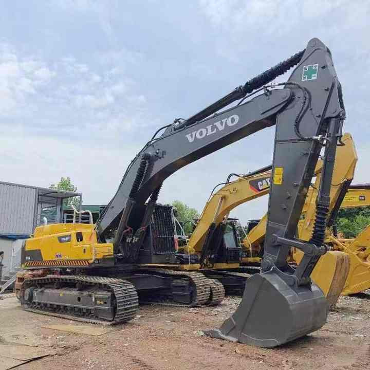 Good Condition VOLVO EC480DL Excavator Low Price Large Hydraulic Crawler Excavator volvo 480dl for Sale - Ekskavator perayap: gambar 2 Good Condition VOLVO EC480DL Excavator Low Price Large Hydraulic Crawler Excavator volvo 480dl for Sale - Ekskavator perayap: gambar 2