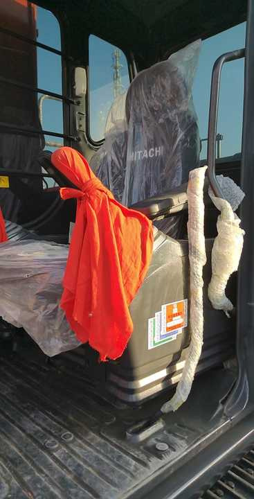 Ekskavator perayap HITACHI ZX130 , Original Japan Surplus Hitachi ZX130 for Sale: gambar 6