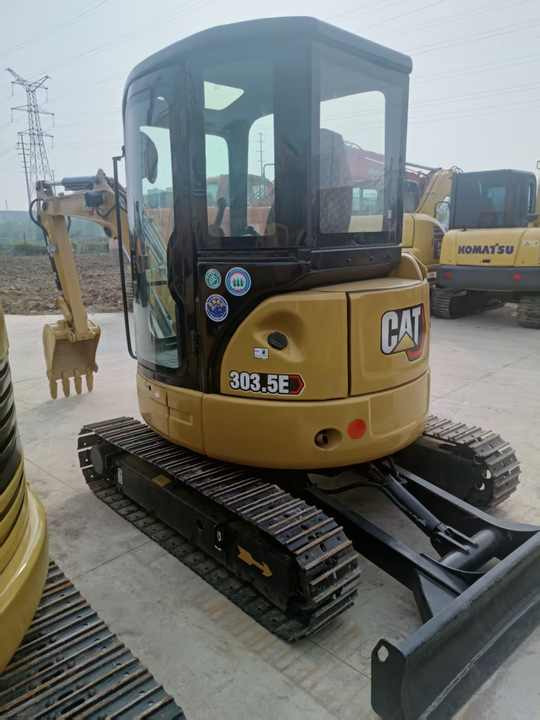 Powerful Used CAT 303.5E for Sale Proven Efficiency - Ekskavator: gambar 5 Powerful Used CAT 303.5E for Sale Proven Efficiency - Ekskavator: gambar 5