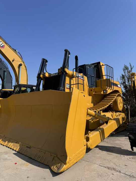 USED ORIGINAL CAT D10r Large Bulldozer for Sale Spot Cat D10 Bulldozer Cat D5 D6 D7 D10 Bulldozer in China - Bulldozer: gambar 5 USED ORIGINAL CAT D10r Large Bulldozer for Sale Spot Cat D10 Bulldozer Cat D5 D6 D7 D10 Bulldozer in China - Bulldozer: gambar 5