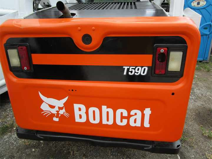 Used Bobcat T590 Used Skid Steer Loader with Good Condition for Sale S160 S185 S300 S330 T590 3T 4T 5T 2T - Skid steer: gambar 3 Used Bobcat T590 Used Skid Steer Loader with Good Condition for Sale S160 S185 S300 S330 T590 3T 4T 5T 2T - Skid steer: gambar 3