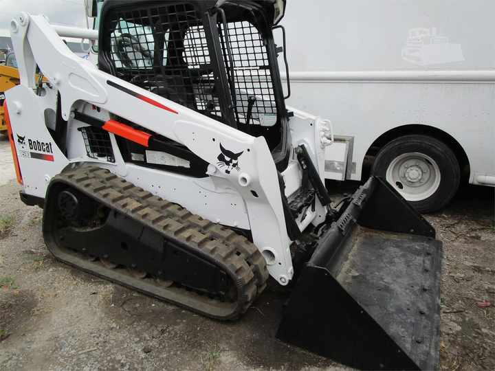 Used Bobcat T590 Used Skid Steer Loader with Good Condition for Sale S160 S185 S300 S330 T590 3T 4T 5T 2T - Skid steer: gambar 2 Used Bobcat T590 Used Skid Steer Loader with Good Condition for Sale S160 S185 S300 S330 T590 3T 4T 5T 2T - Skid steer: gambar 2