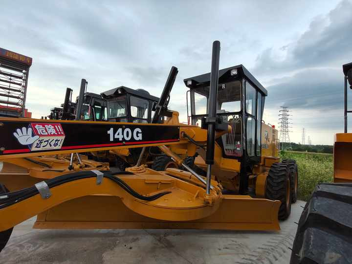Used Construction Machinery Caterpillar 140G Grader Cat140G Wheeled Grader Cheap Price Hot Sale - Grader: gambar 5 Used Construction Machinery Caterpillar 140G Grader Cat140G Wheeled Grader Cheap Price Hot Sale - Grader: gambar 5