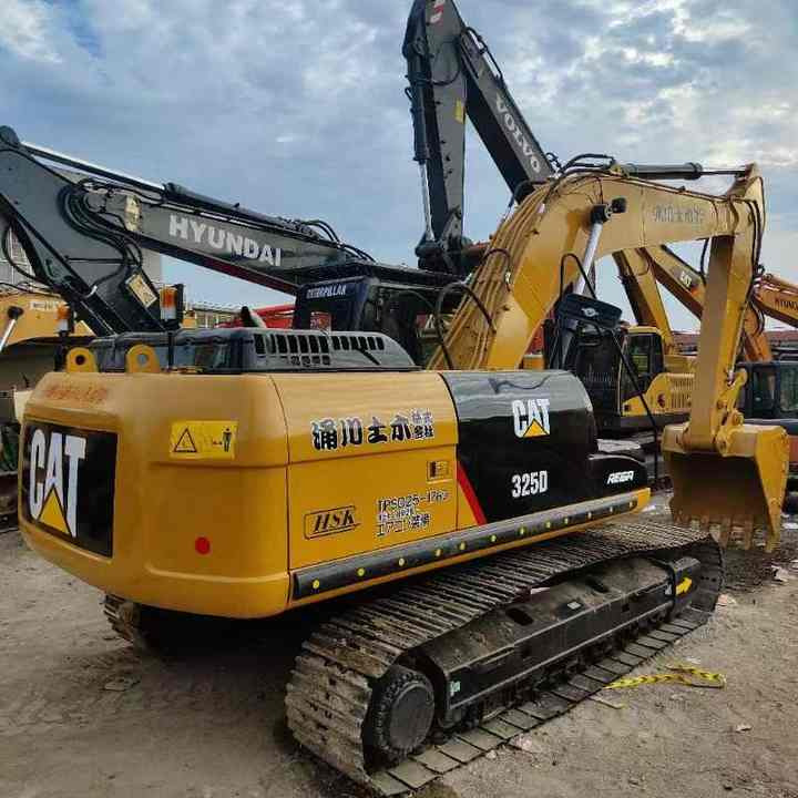 Used Digger CAT 325D Construction Machinery Construction Digger Used CAT 325D Cheap Excavator - Ekskavator perayap: gambar 3 Used Digger CAT 325D Construction Machinery Construction Digger Used CAT 325D Cheap Excavator - Ekskavator perayap: gambar 3