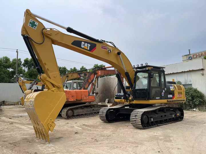 Used Digger CAT 325DL Construction Machinery Construction Digger Used CAT 325DL Cheap Excavator - Ekskavator perayap: gambar 5 Used Digger CAT 325DL Construction Machinery Construction Digger Used CAT 325DL Cheap Excavator - Ekskavator perayap: gambar 5