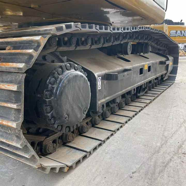 Used Digger CAT 329D2 Construction Machinery Construction Digger Used CAT 329D2 Cheap Excavator - Ekskavator perayap: gambar 4 Used Digger CAT 329D2 Construction Machinery Construction Digger Used CAT 329D2 Cheap Excavator - Ekskavator perayap: gambar 4