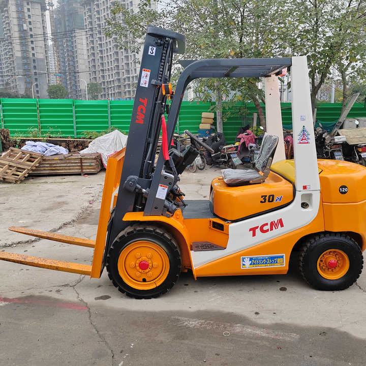 Very Cheap Price 3 Tonne TCM Forklift Run Performance TCM30 Forklift for Sale - Forklift: gambar 1 Very Cheap Price 3 Tonne TCM Forklift Run Performance TCM30 Forklift for Sale - Forklift: gambar 1