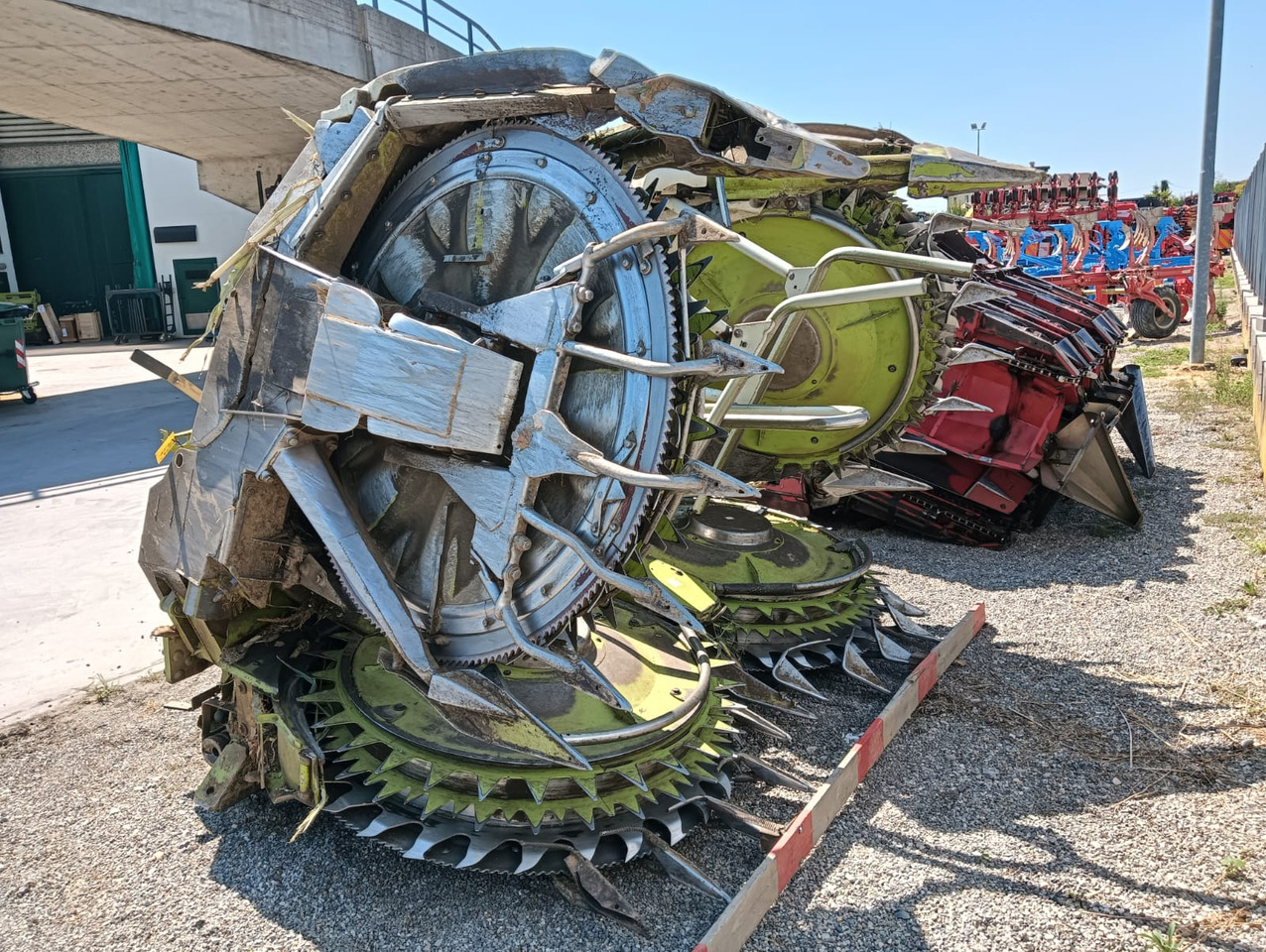 CLAAS ORBIS 600 - Sundulan jagung: gambar 1 CLAAS ORBIS 600 - Sundulan jagung: gambar 1