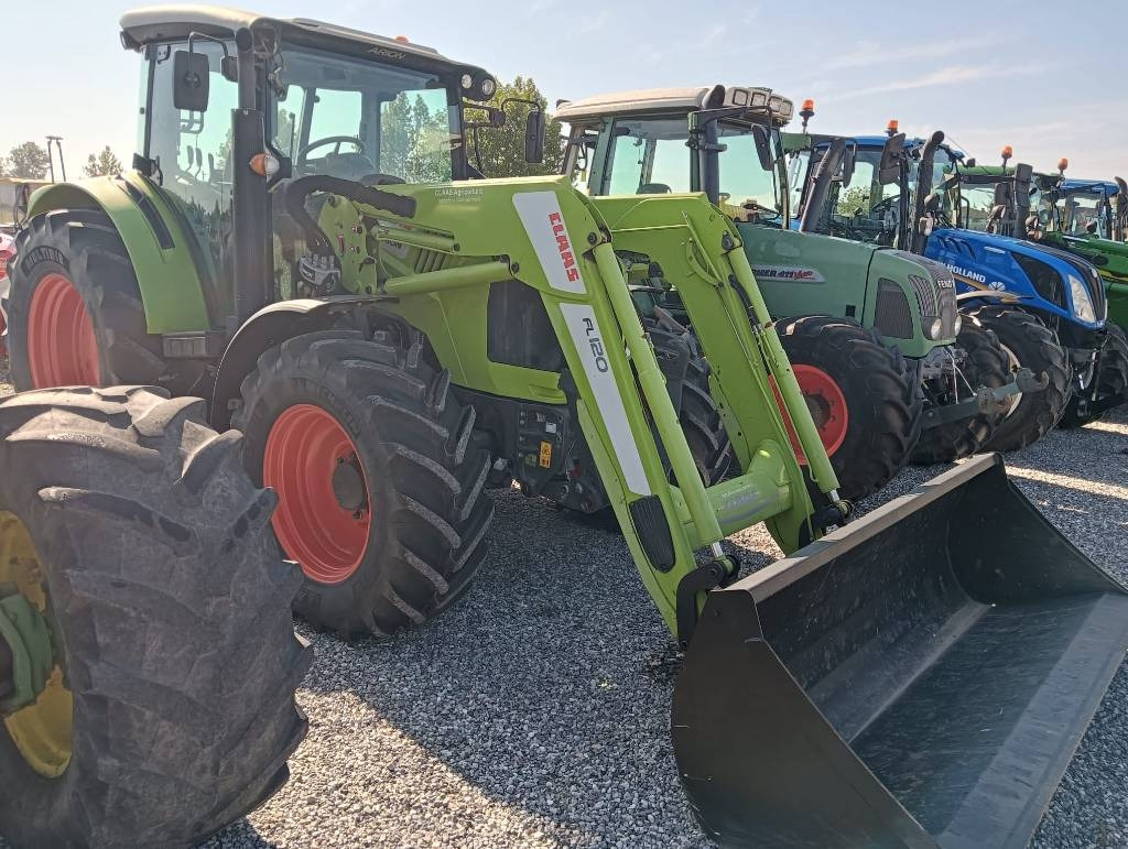 Claas Arion 460 - Traktor: gambar 1 Claas Arion 460 - Traktor: gambar 1
