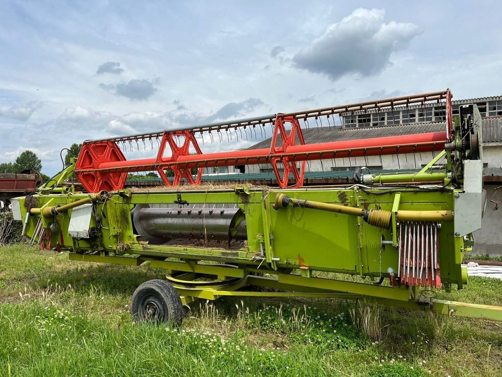 Claas C 540 - Header biji-bijian: gambar 1 Claas C 540 - Header biji-bijian: gambar 1