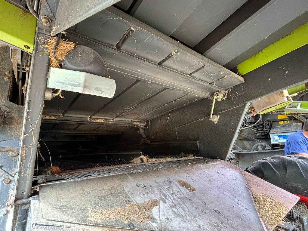 Claas Lexion 530 Montana  - Pemanen gabungan: gambar 5 Claas Lexion 530 Montana  - Pemanen gabungan: gambar 5