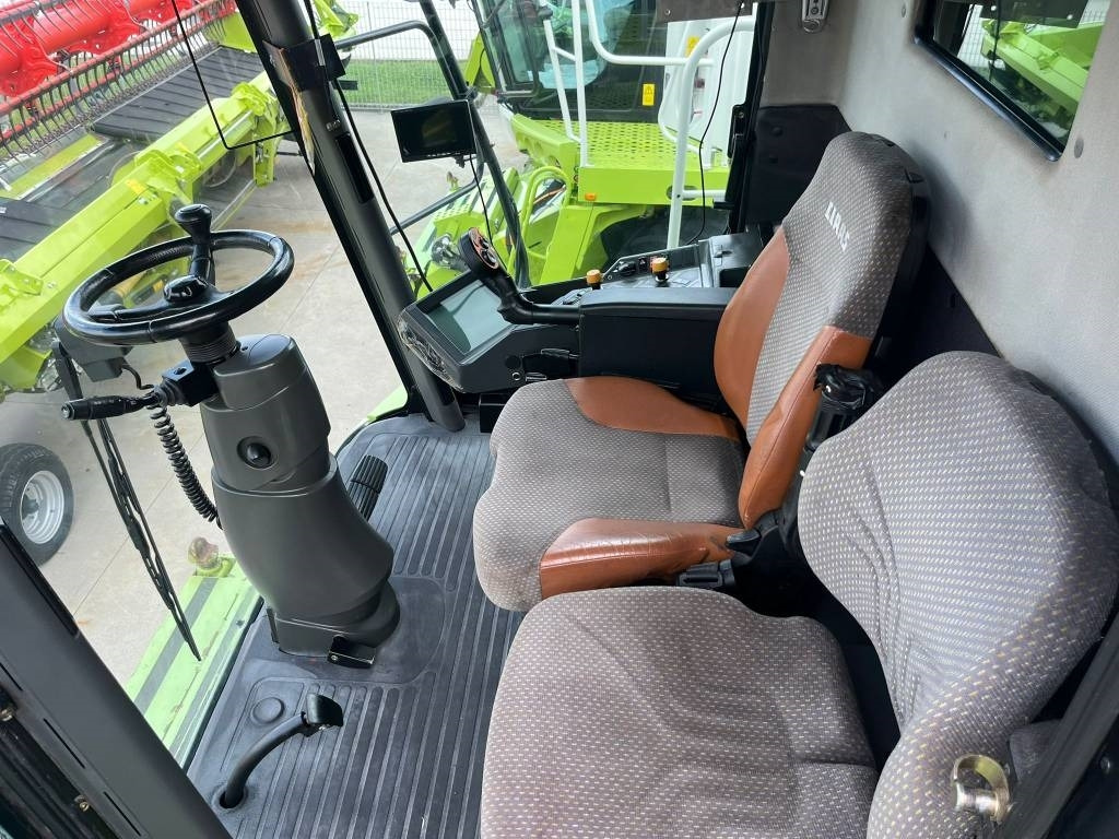 Claas Lexion 560 TT - Pemanen gabungan: gambar 4 Claas Lexion 560 TT - Pemanen gabungan: gambar 4