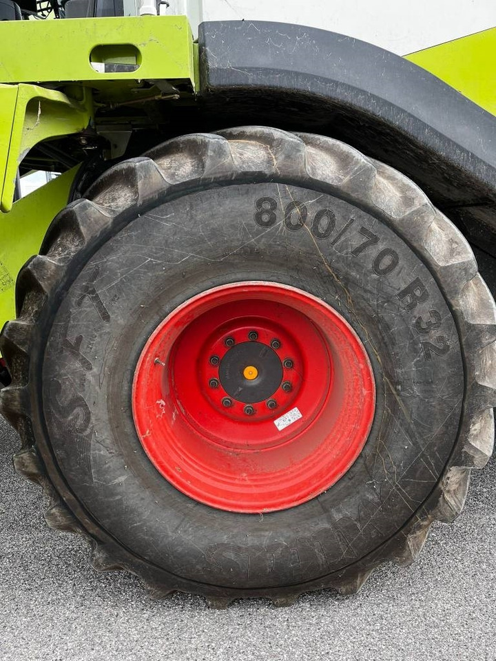Claas Lexion 750 - Pemanen gabungan: gambar 4 Claas Lexion 750 - Pemanen gabungan: gambar 4