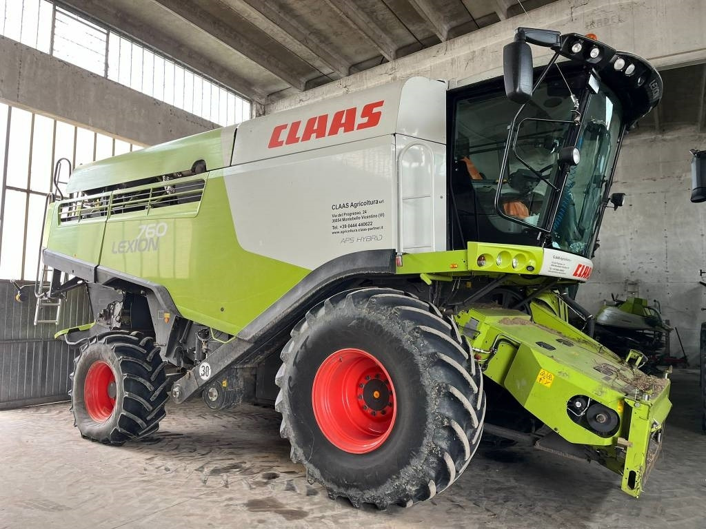 Claas Lexion 760 - Pemanen gabungan: gambar 1 Claas Lexion 760 - Pemanen gabungan: gambar 1