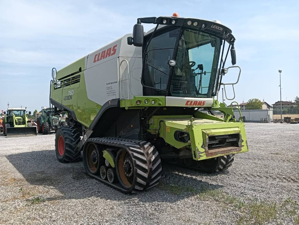 Claas Lexion 760 TT - Pemanen gabungan: gambar 1 Claas Lexion 760 TT - Pemanen gabungan: gambar 1