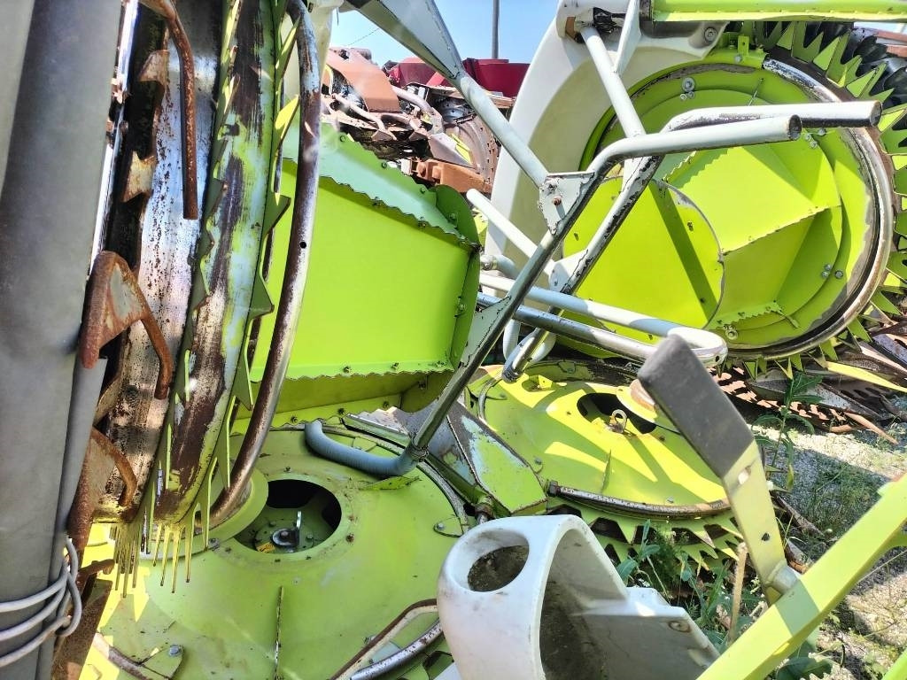 Claas Orbis 600 - Sundulan jagung: gambar 4 Claas Orbis 600 - Sundulan jagung: gambar 4
