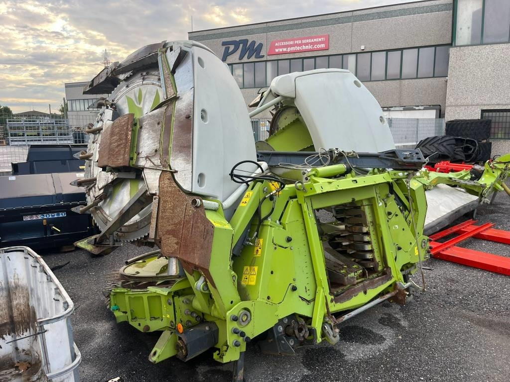 Claas Orbis 600 - Peralatan untuk pembuatan jerami: gambar 5 Claas Orbis 600 - Peralatan untuk pembuatan jerami: gambar 5