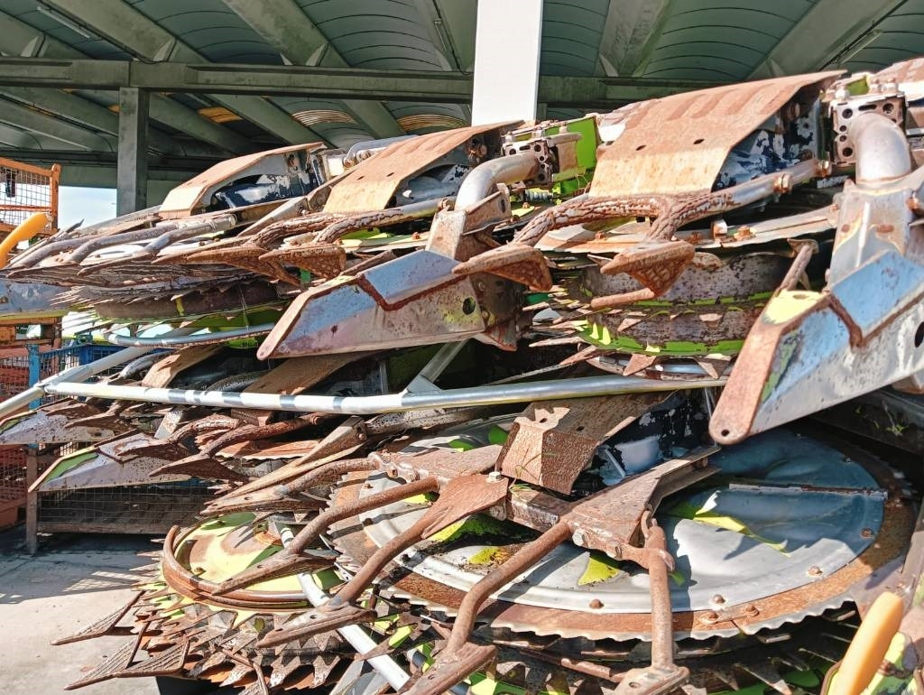 Claas Orbis 900 - Sundulan jagung: gambar 3 Claas Orbis 900 - Sundulan jagung: gambar 3