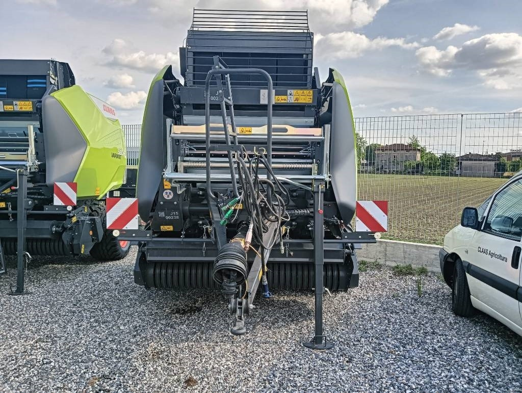 Claas VARIANT 580 RC  - Baler bulat: gambar 2 Claas VARIANT 580 RC  - Baler bulat: gambar 2