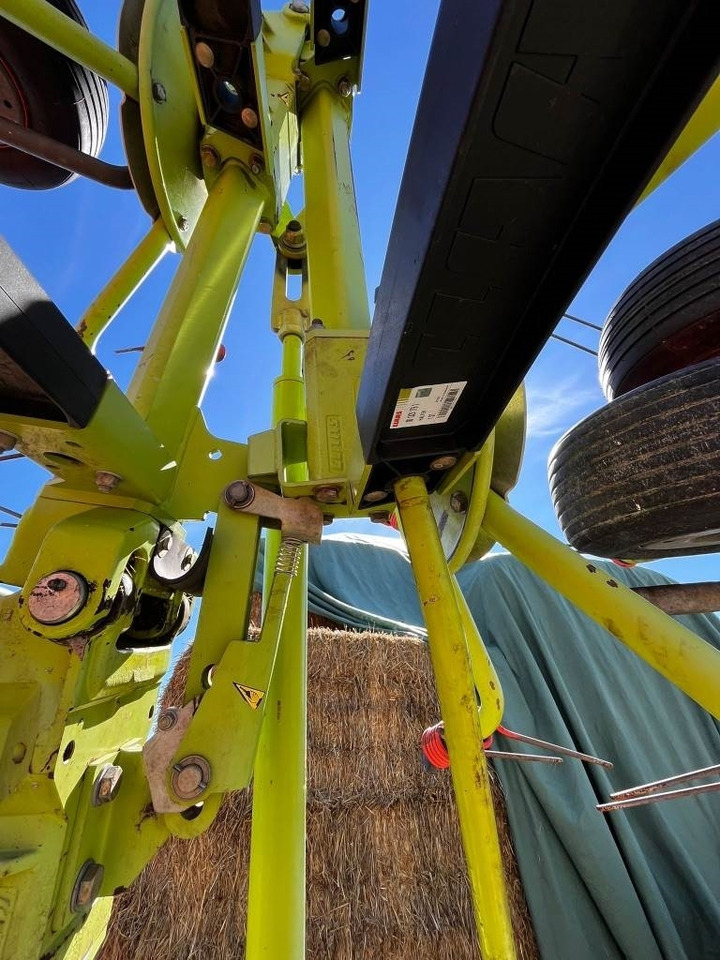 Claas Volto 900 T - Tedder/ Menyapu: gambar 3 Claas Volto 900 T - Tedder/ Menyapu: gambar 3