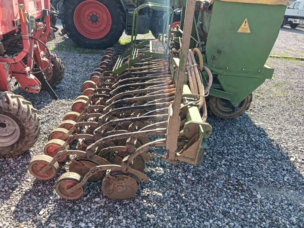 Damax 5 MT - Penabur presisi: gambar 3 Damax 5 MT - Penabur presisi: gambar 3