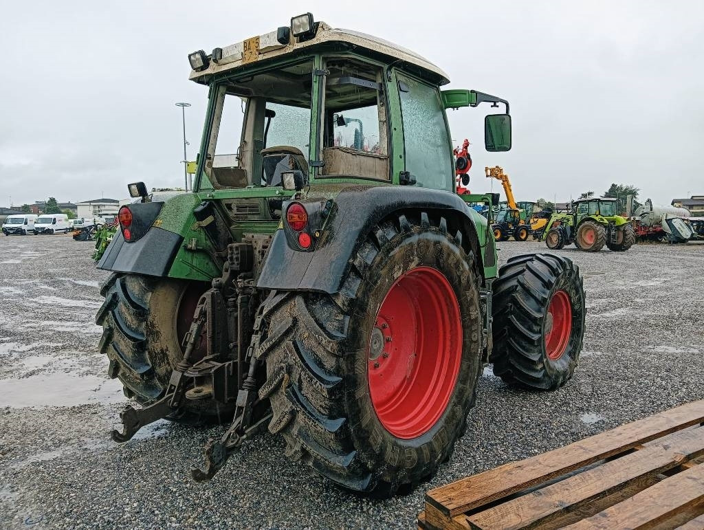 Fendt Farmer 411 Vario - Traktor: gambar 4 Fendt Farmer 411 Vario - Traktor: gambar 4