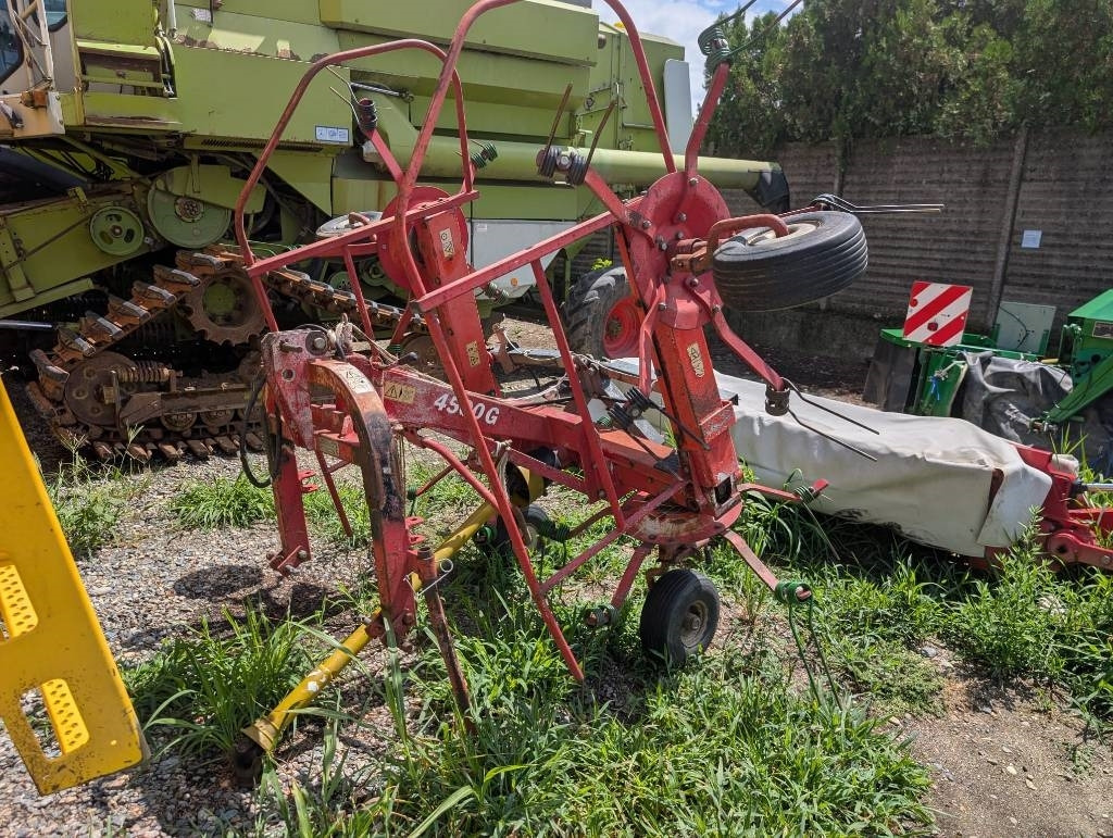Feraboli 4500 G - Tedder/ Menyapu: gambar 2 Feraboli 4500 G - Tedder/ Menyapu: gambar 2
