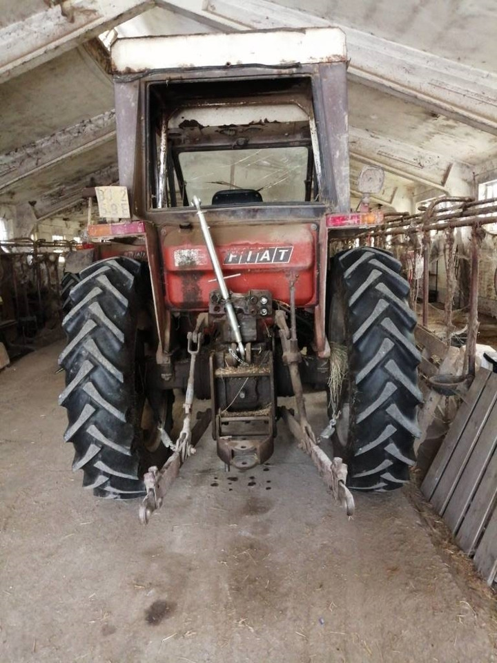 Fiat 680 - Traktor: gambar 4 Fiat 680 - Traktor: gambar 4
