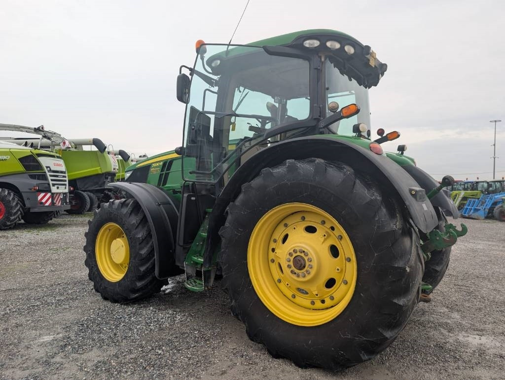 John Deere 7230 R - Traktor: gambar 4 John Deere 7230 R - Traktor: gambar 4