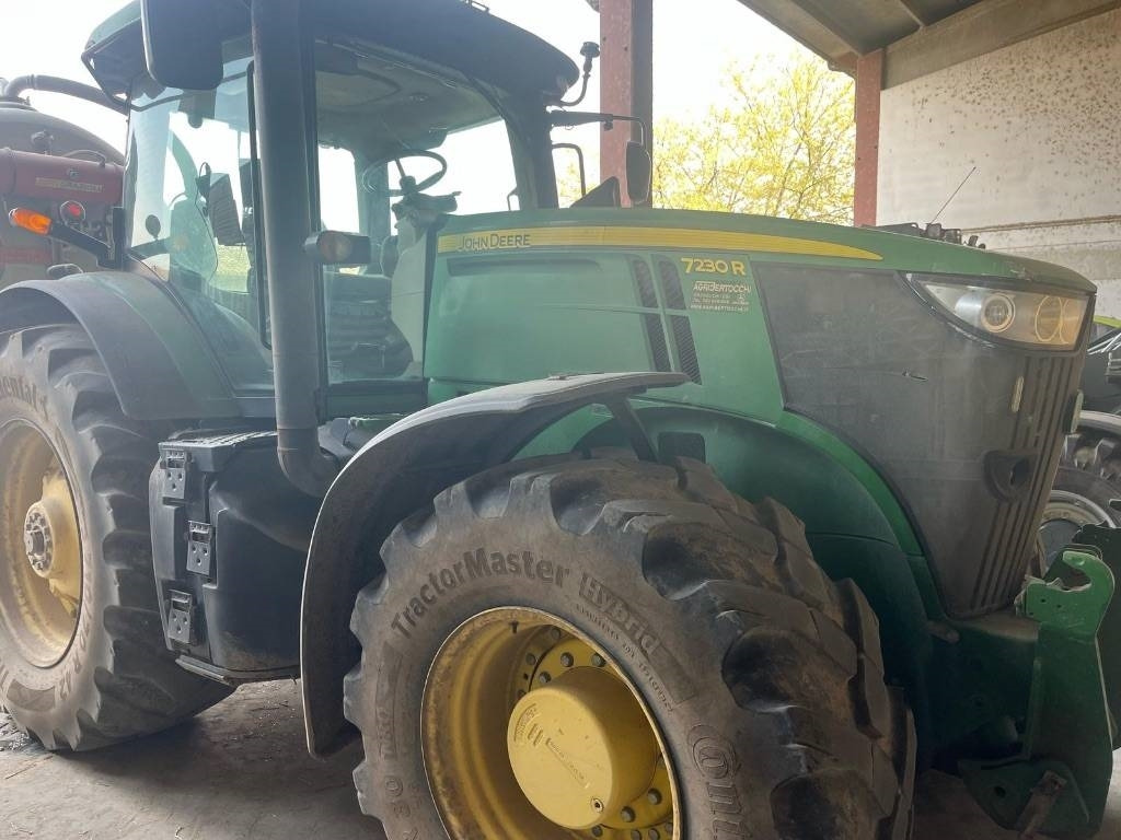 John Deere 7230 R  - Traktor: gambar 1 John Deere 7230 R  - Traktor: gambar 1