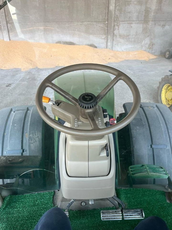 John Deere 7230 R  - Traktor: gambar 3 John Deere 7230 R  - Traktor: gambar 3