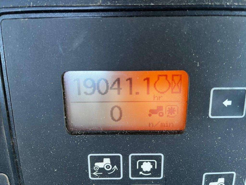 John Deere 7920 AutoPower - Traktor: gambar 4 John Deere 7920 AutoPower - Traktor: gambar 4